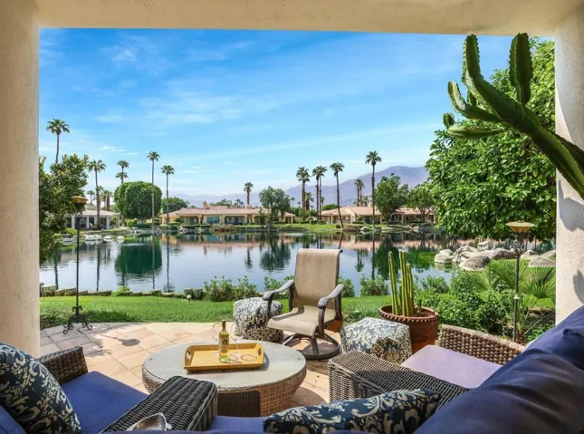 80544 Pebble Beach Photo - Patio