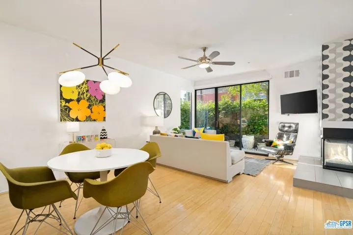665 E Arenas Road, Palm Springs, California 92262