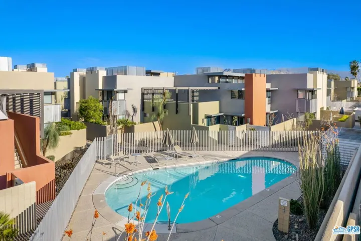 665 E Arenas Road, Palm Springs, California 92262