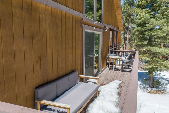 863 Conklin Road, Big Bear Lake, California 92315