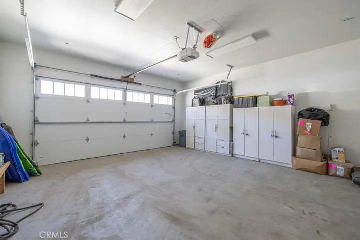 863 Conklin Road, Big Bear Lake, California 92315