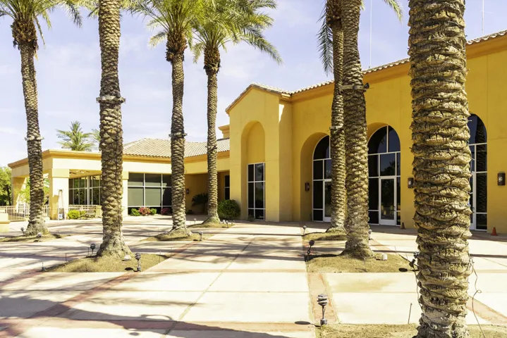 20230421_Sun City Palm Desert CA club ho