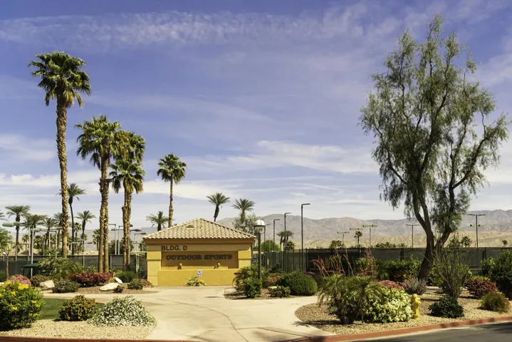20230421_Sun City Palm Desert CA club ho