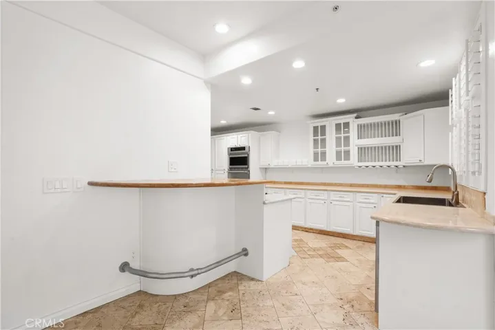 5439 Marine Avenue, Hawthorne, California 90260