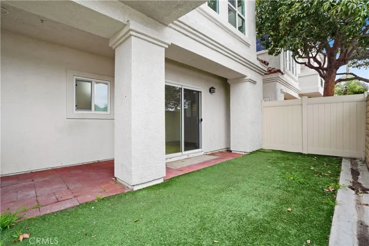 5439 Marine Avenue, Hawthorne, California 90260