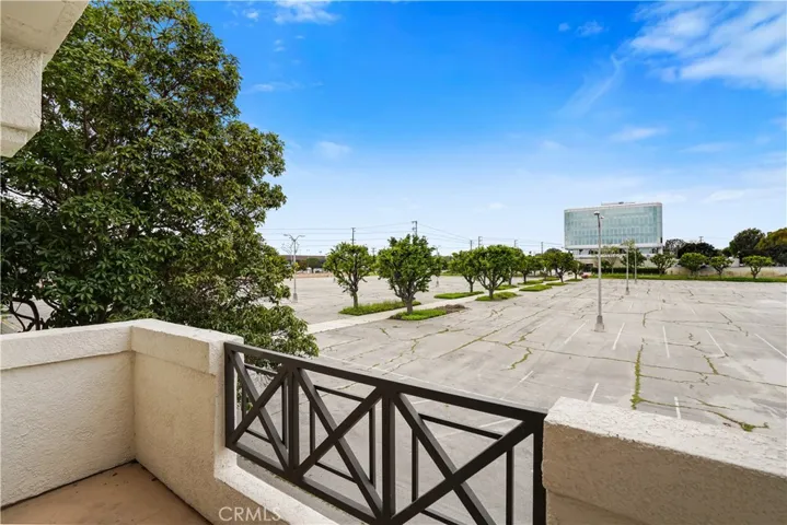 5439 Marine Avenue, Hawthorne, California 90260