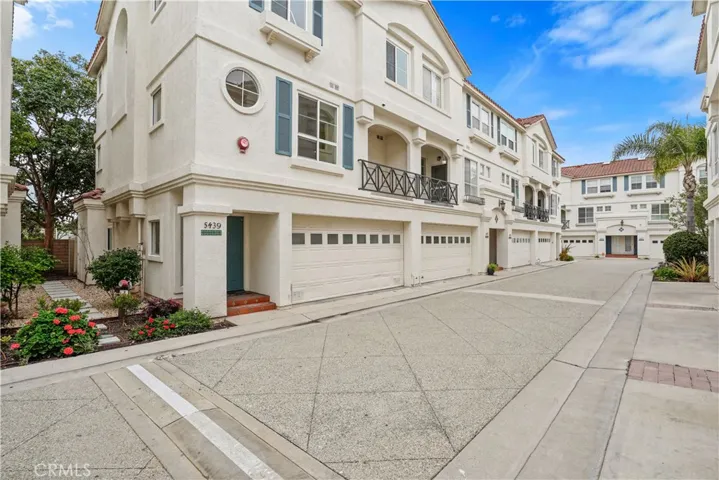 5439 Marine Avenue, Hawthorne, California 90260