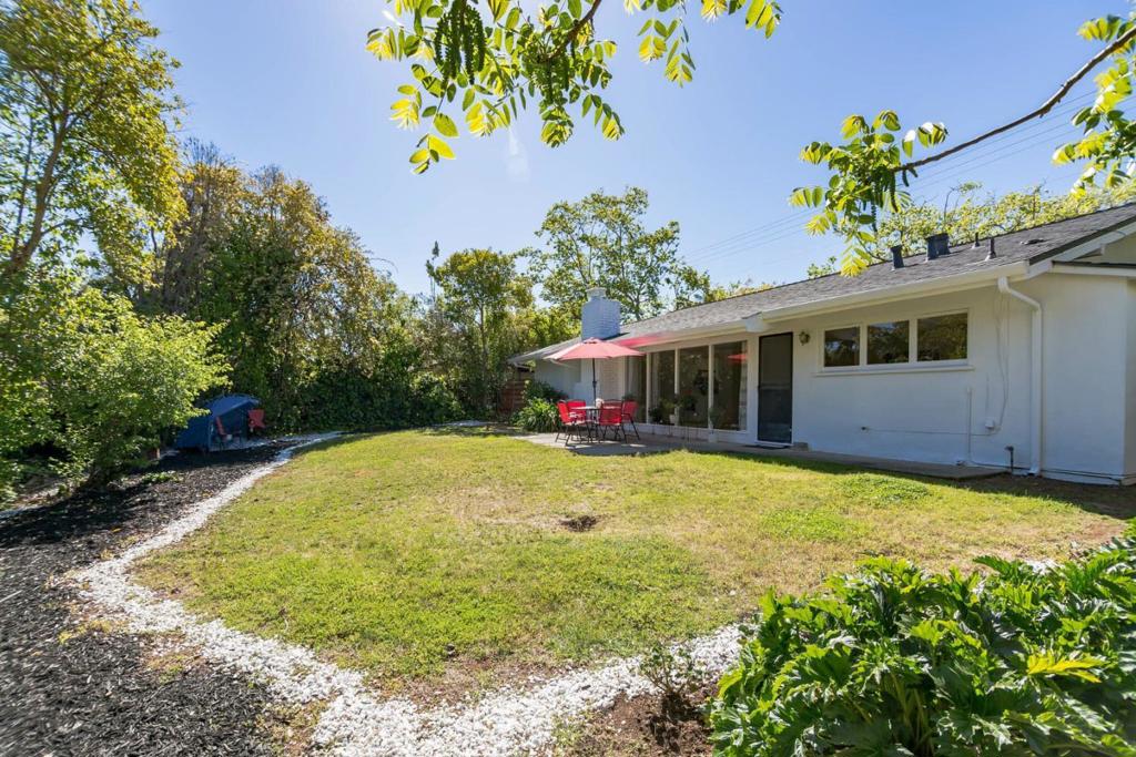 2158 Jardin Drive, California home-pic-4