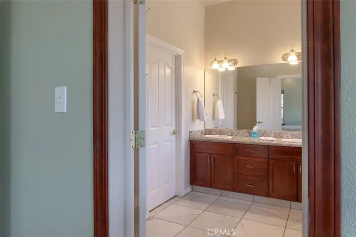 30133 Longview Lane E, Coarsegold, California 93614