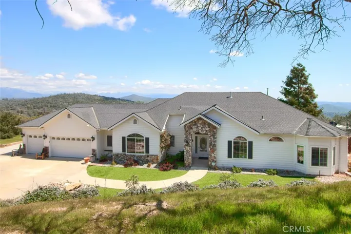 30133 Longview Lane E, Coarsegold, California 93614