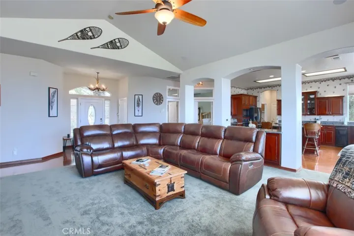 30133 Longview Lane E, Coarsegold, California 93614