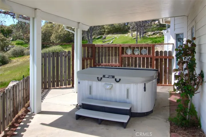 30133 Longview Lane E, Coarsegold, California 93614