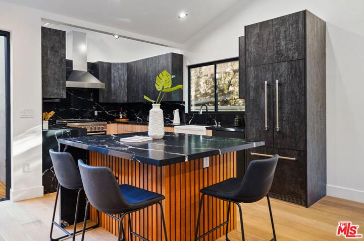 11256 -11254 Valley Spring Lane, Studio City, California 91602