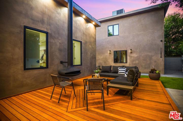 11256 -11254 Valley Spring Lane, Studio City, California 91602