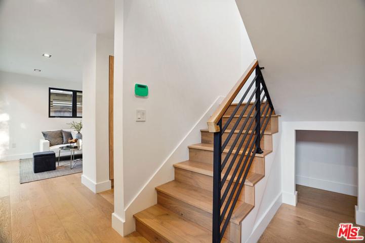 11256 -11254 Valley Spring Lane, Studio City, California 91602