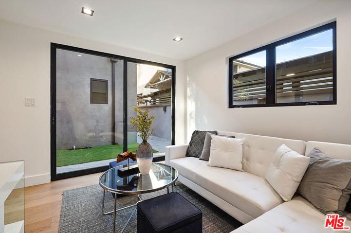 Guest House living room