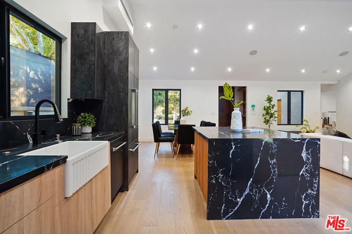 11256 -11254 Valley Spring Lane, Studio City, California 91602