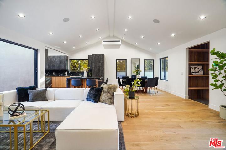 11256 -11254 Valley Spring Lane, Studio City, California 91602