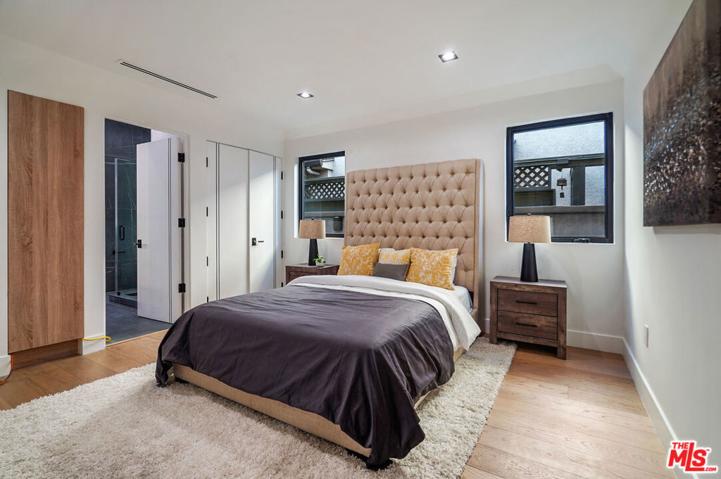 11256 -11254 Valley Spring Lane, Studio City, California 91602