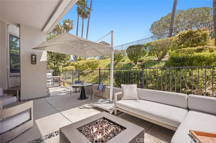 6 Sea Cove Lane, Newport Beach, California 92660