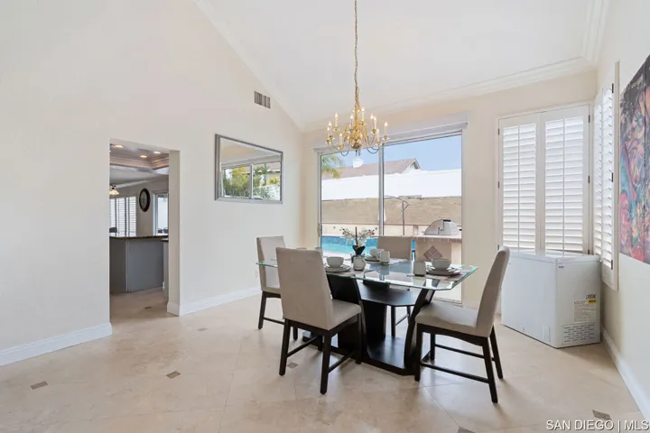 39810 Spinning Wheel Dr, Murrieta, California 92562