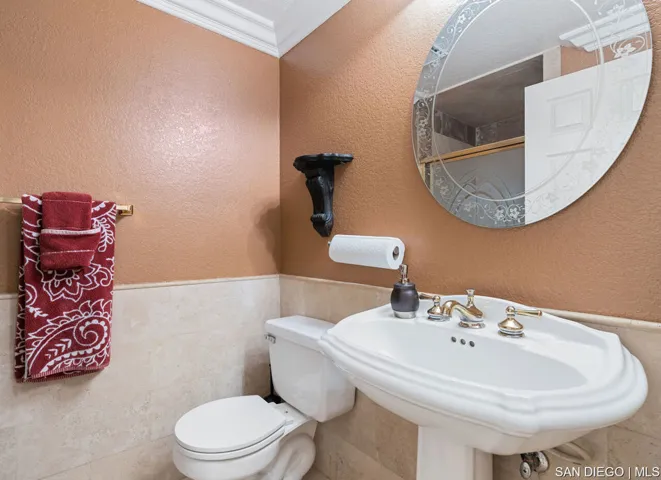 39810 Spinning Wheel Dr, Murrieta, California 92562