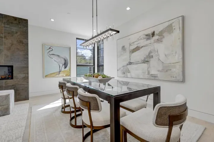 851 Manor Way, Los Altos, California 94024