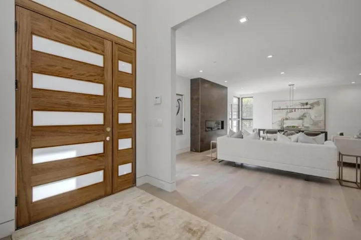 851 Manor Way, Los Altos, California 94024