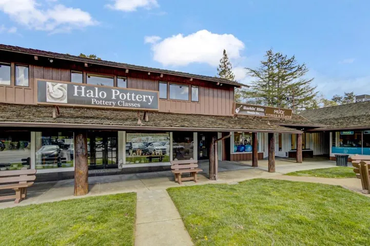 851 Manor Way, Los Altos, California 94024