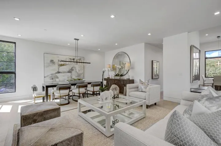 851 Manor Way, Los Altos, California 94024