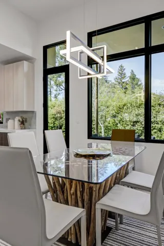 851 Manor Way, Los Altos, California 94024