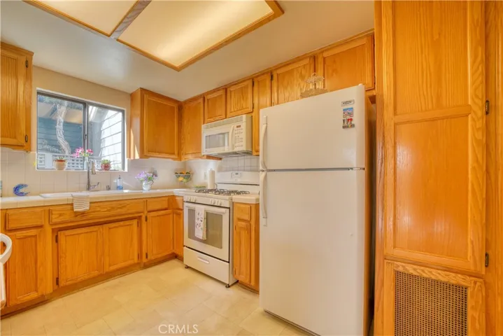554 Buchon, San Luis Obispo, California 93401