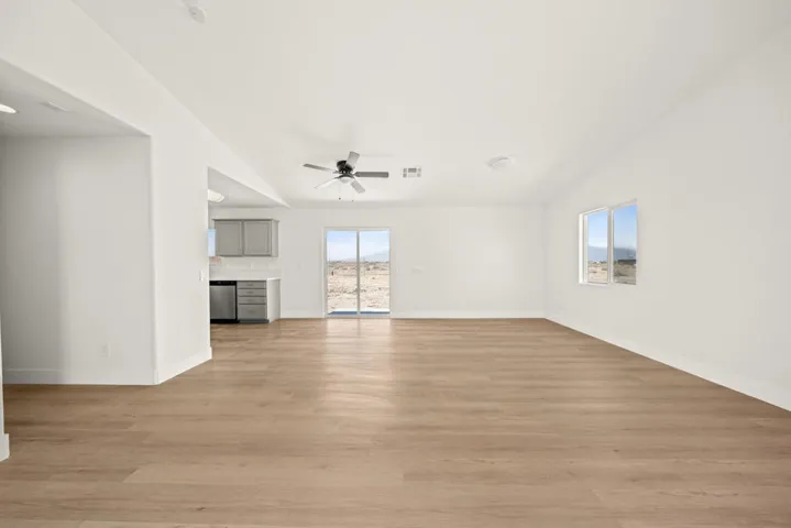 Living / Dining Room