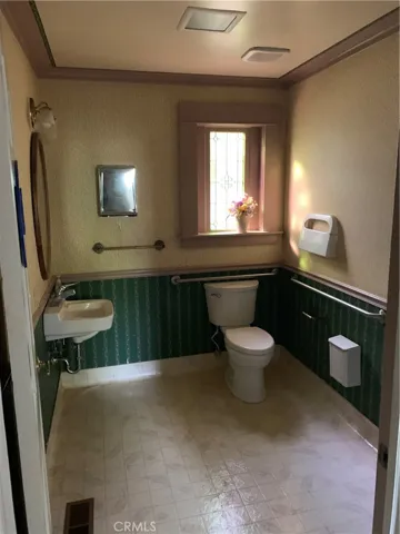 1351 Esplanade, Chico, California 95926