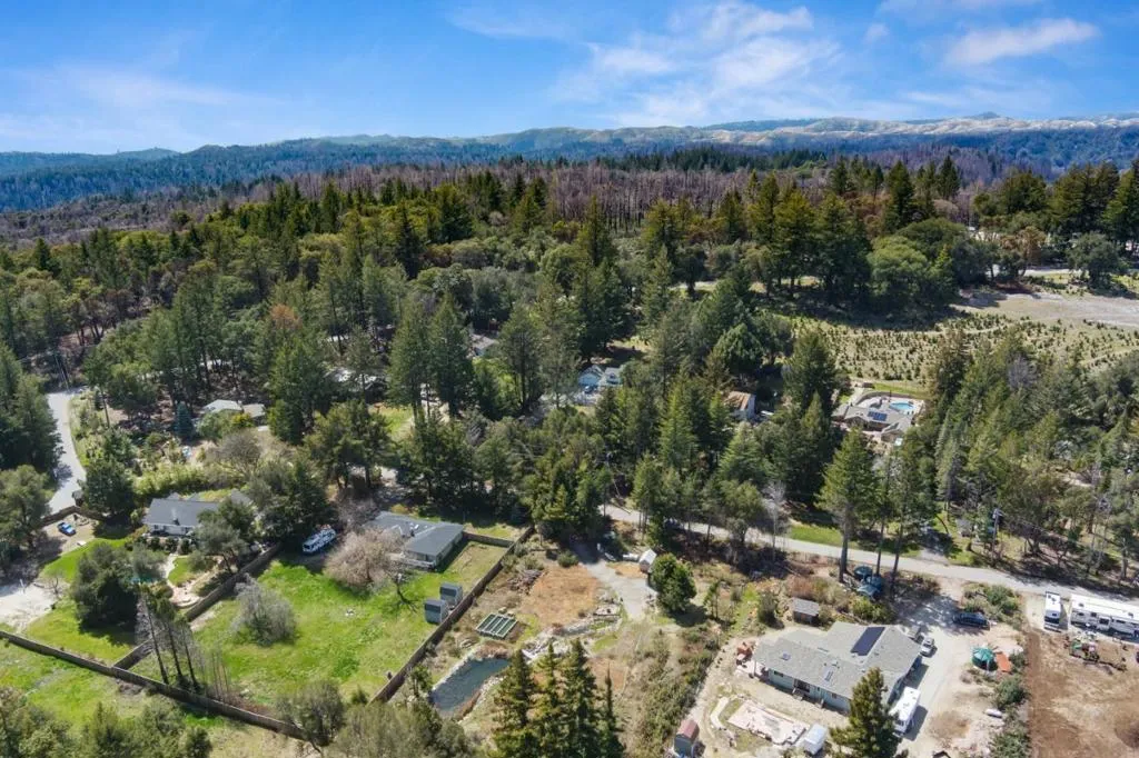 335 Braemoor Drive, Santa Cruz, California 95060 home-pic-39