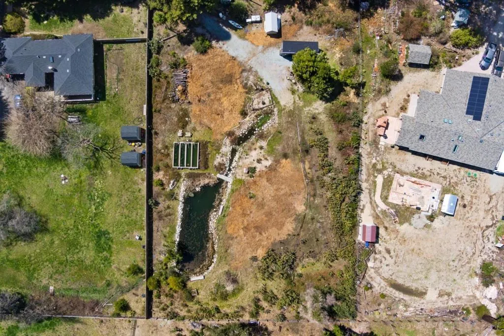 335 Braemoor Drive, Santa Cruz, California 95060 home-pic-36