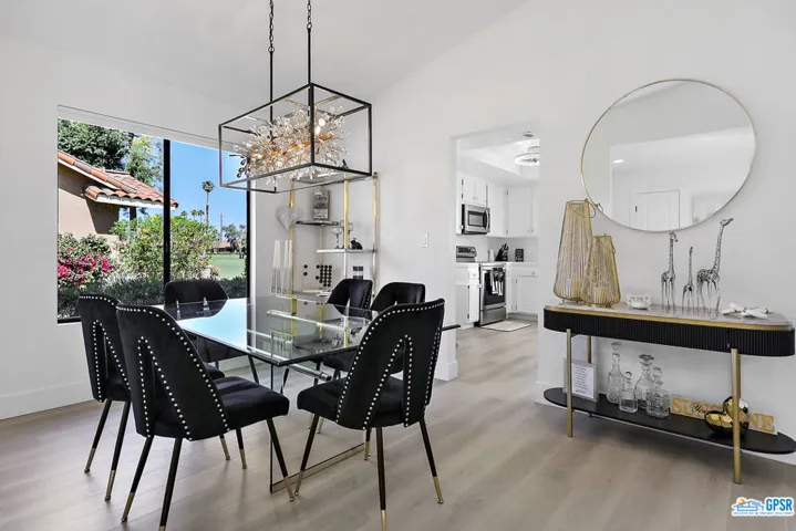 244 La Paz Way, Palm Desert, California 92260