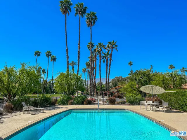 244 La Paz Way, Palm Desert, California 92260