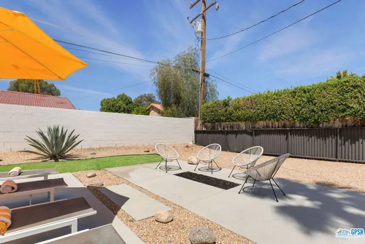 2267 N San Antonio Road, Palm Springs, California 92262