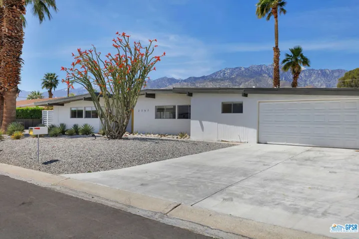 2267 N San Antonio Road, Palm Springs, California 92262