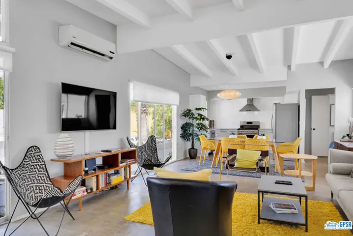 2267 N San Antonio Road, Palm Springs, California 92262