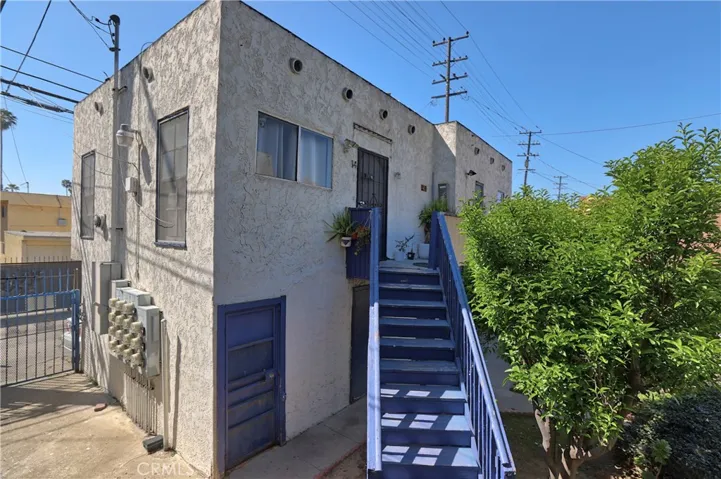 1641 Locust Avenue, Long Beach, California 90813