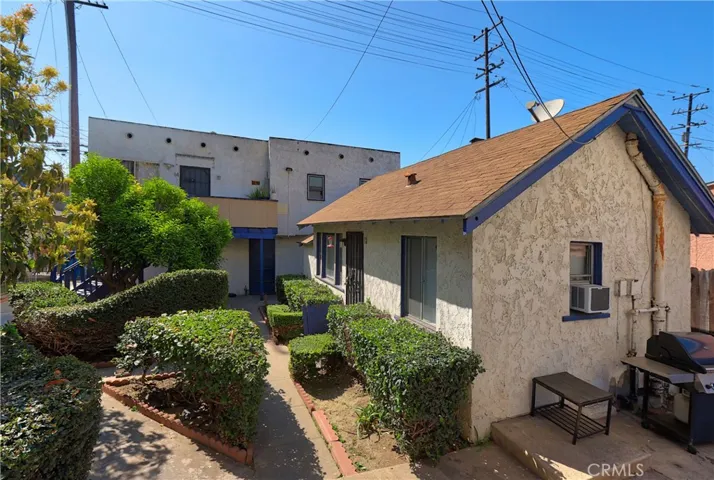 1641 Locust Avenue, Long Beach, California 90813