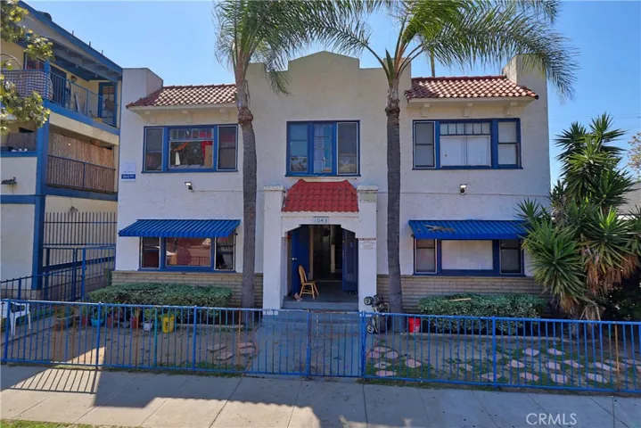 1641 Locust Avenue, Long Beach, California 90813