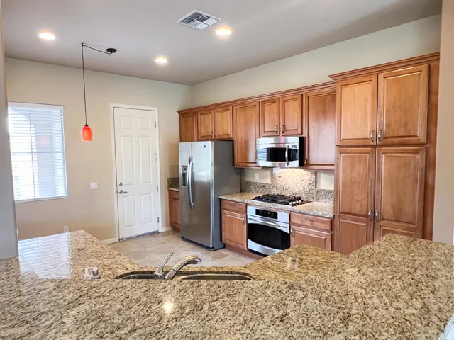 Open Kitchen