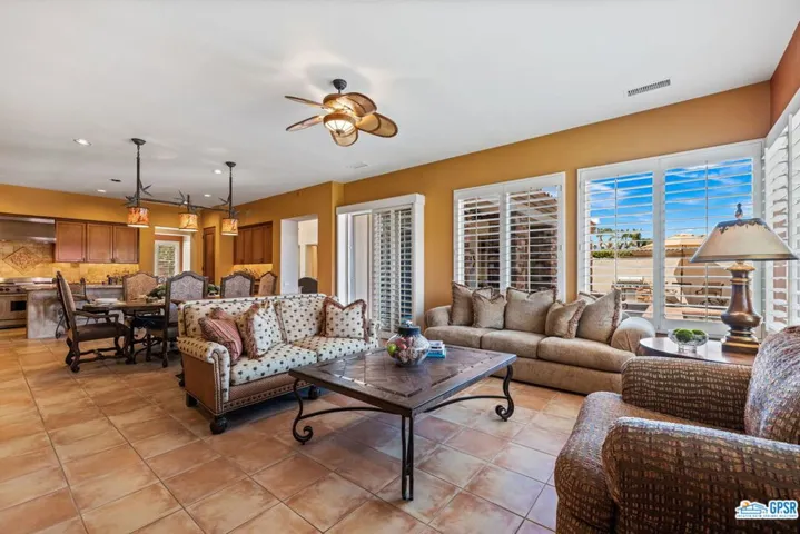 50 Laken Lane, Palm Desert, California 92211