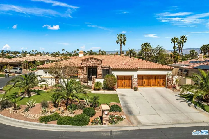 50 Laken Lane, Palm Desert, California 92211