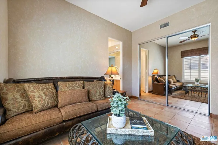50 Laken Lane, Palm Desert, California 92211