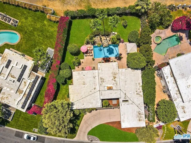 2267 S Yosemite Drive, Palm Springs, California 92264