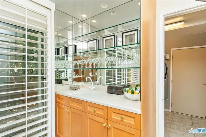 2267 S Yosemite Drive, Palm Springs, California 92264